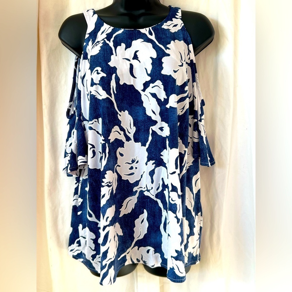Unbranded Peekaboo Shoulder Blue/Wht Floral‎ Dress Shirt Women's Sz XXL